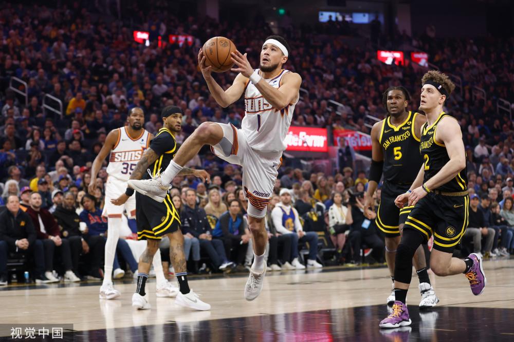 了她们在比 了她们在比